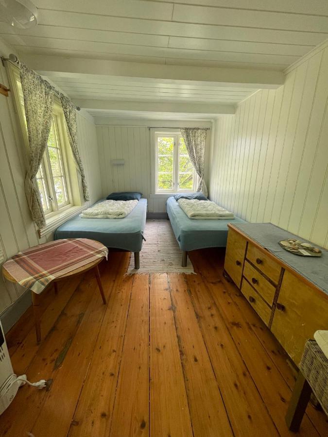 Lofoten Budget Hostel A Exterior photo